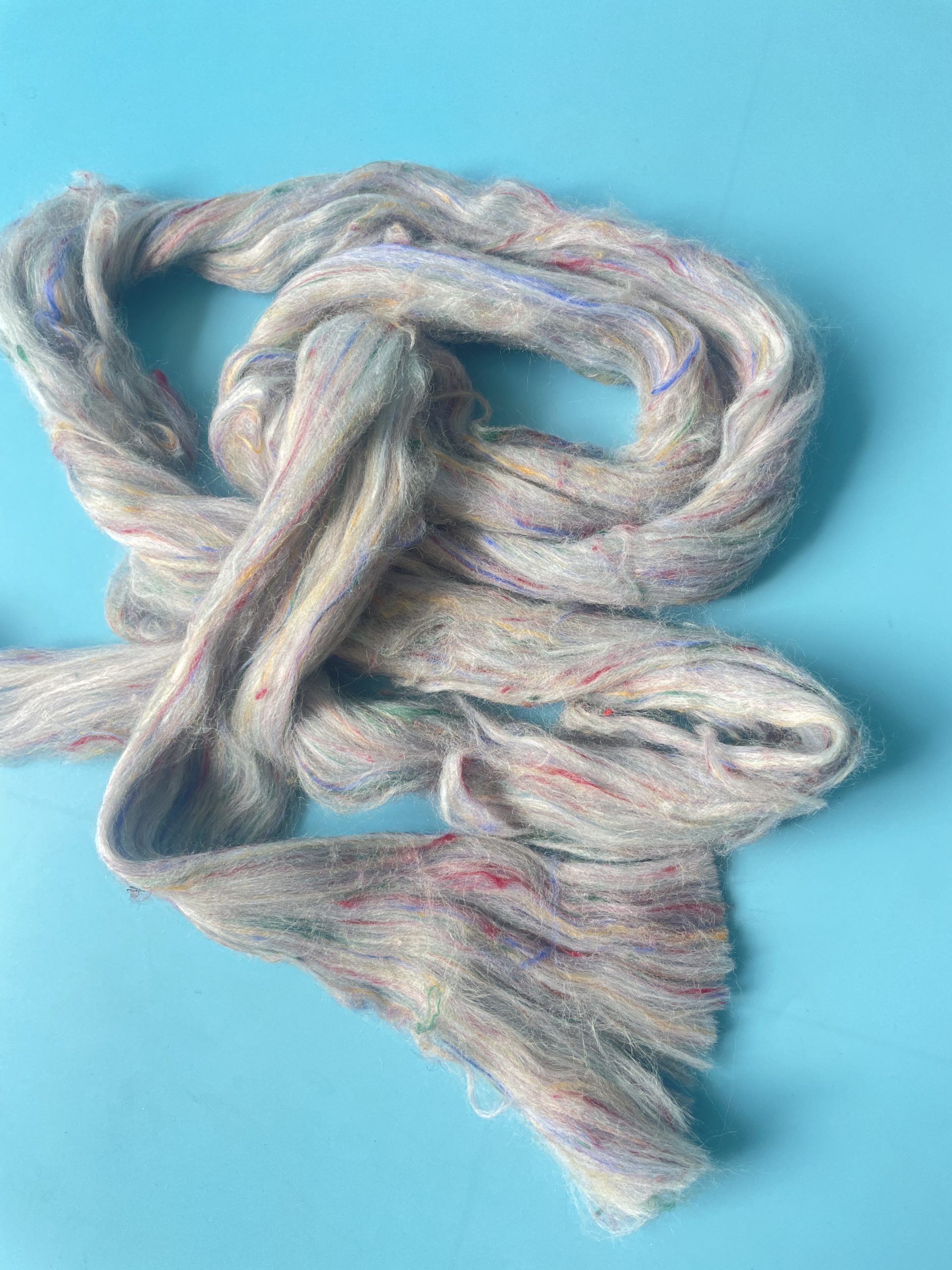 Acrylic tow with viscose neps - Image 2